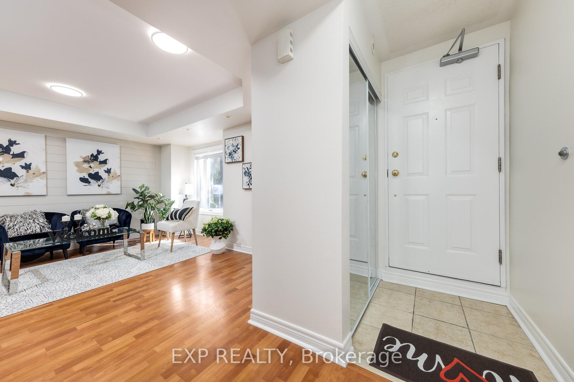 Photo 5 of Unit 158, 306 John Street, Markham, Aileen-Willowbrook — HOMEH