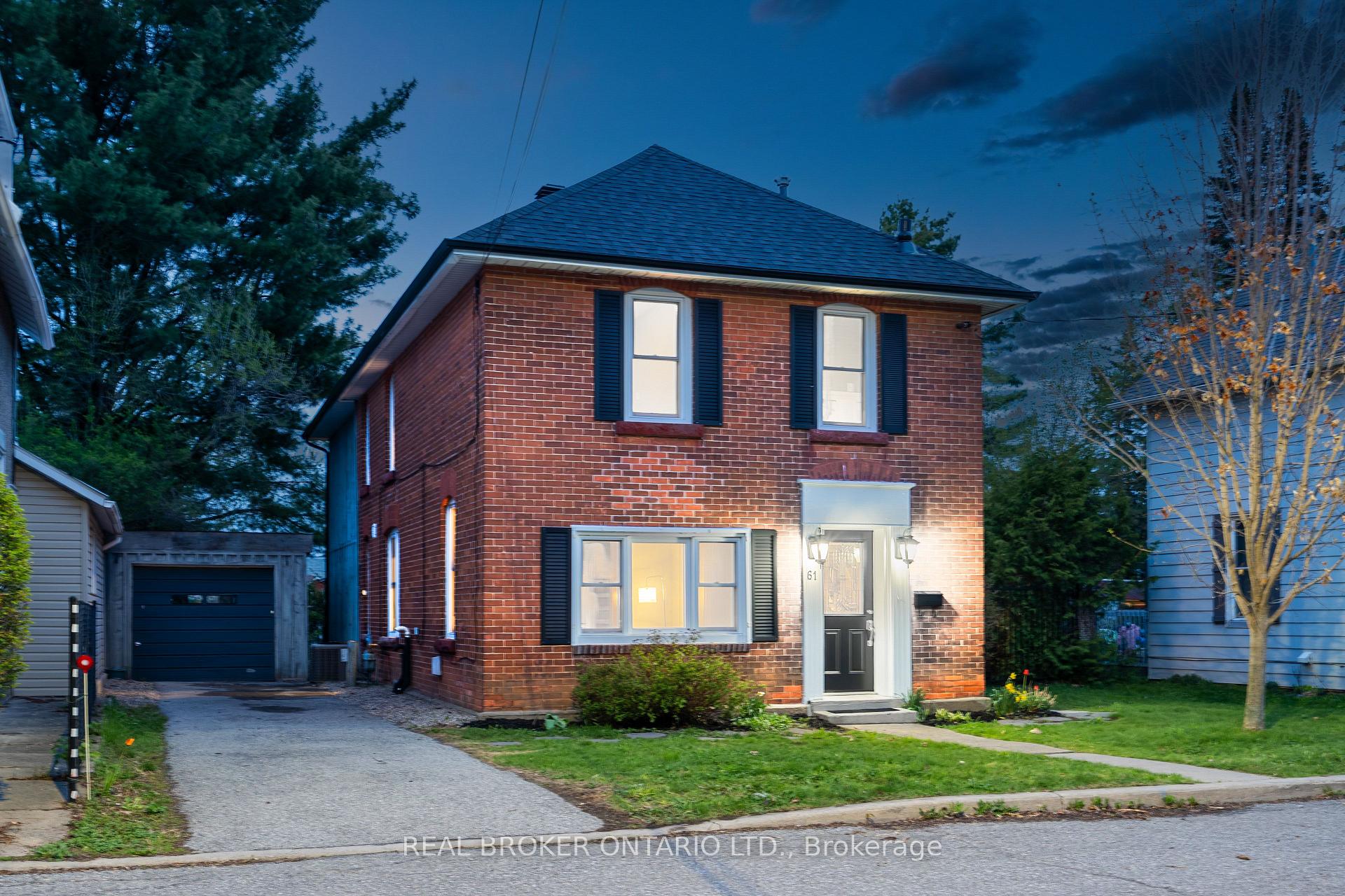 Photo 3 of 61 Charles Street, Carleton Place — HOMEH