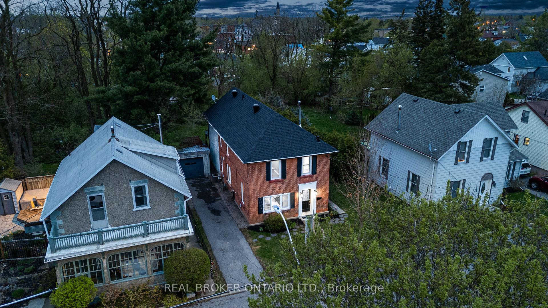 Photo 43 of 61 Charles Street, Carleton Place — HOMEH