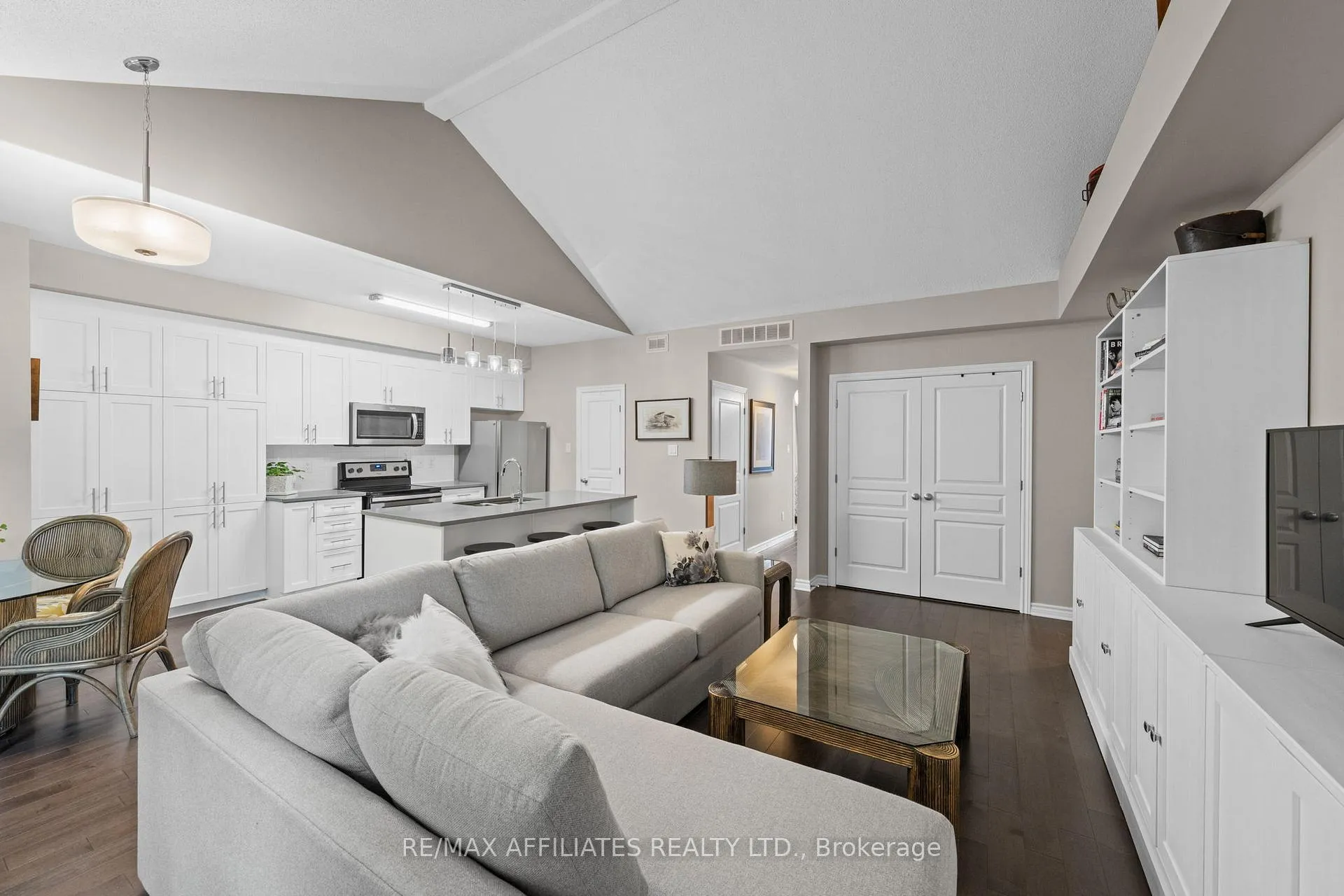 Photo 13 of Unit H, 1030 Beryl Private, Ottawa, Riverside South/Gloucester Glen — HOMEH
