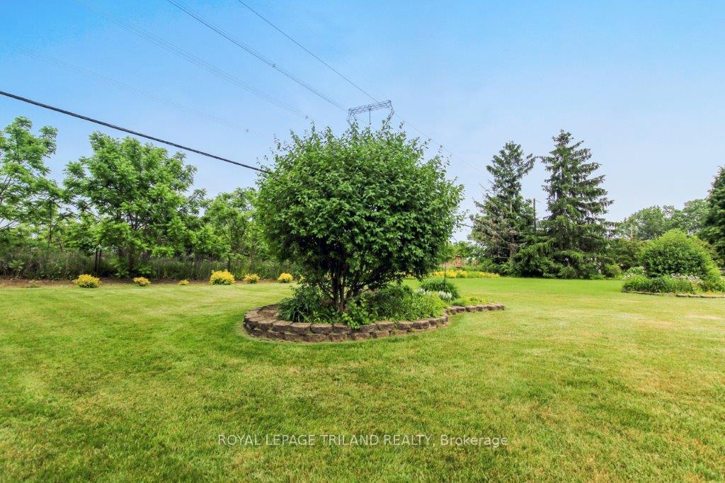 Photo 6 of 10179 Lynhurst Park Drive, Central Elgin, Lynhurst — HOMEH