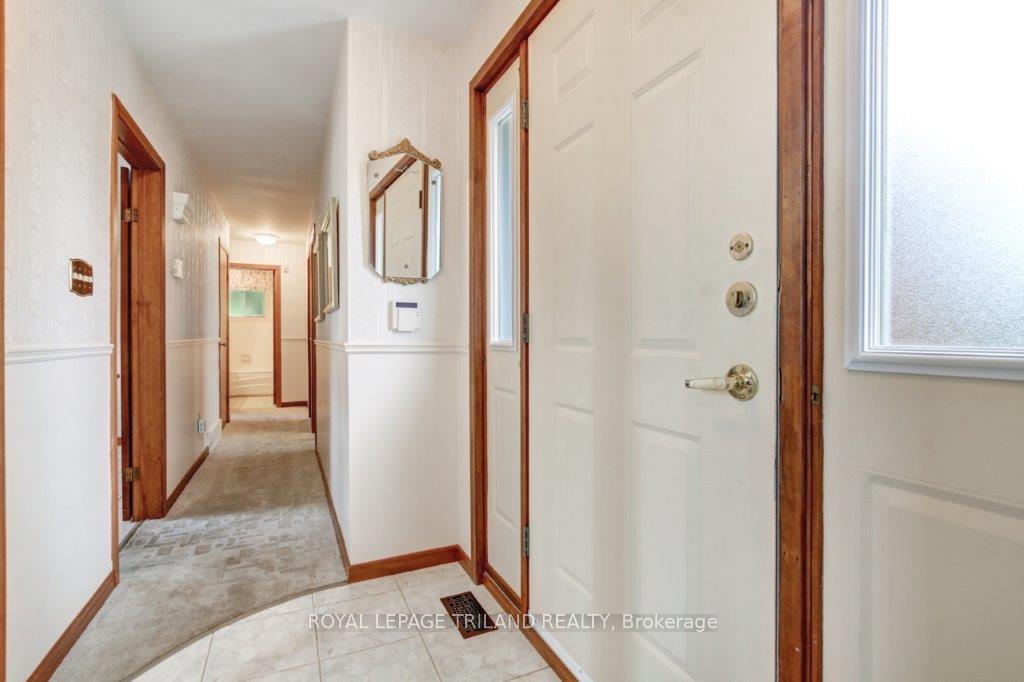 Photo 8 of 10179 Lynhurst Park Drive, Central Elgin, Lynhurst — HOMEH