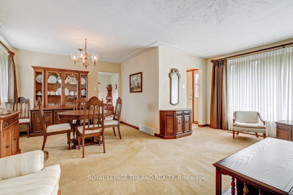Photo 11 of 10179 Lynhurst Park Drive, Central Elgin, Lynhurst — HOMEH