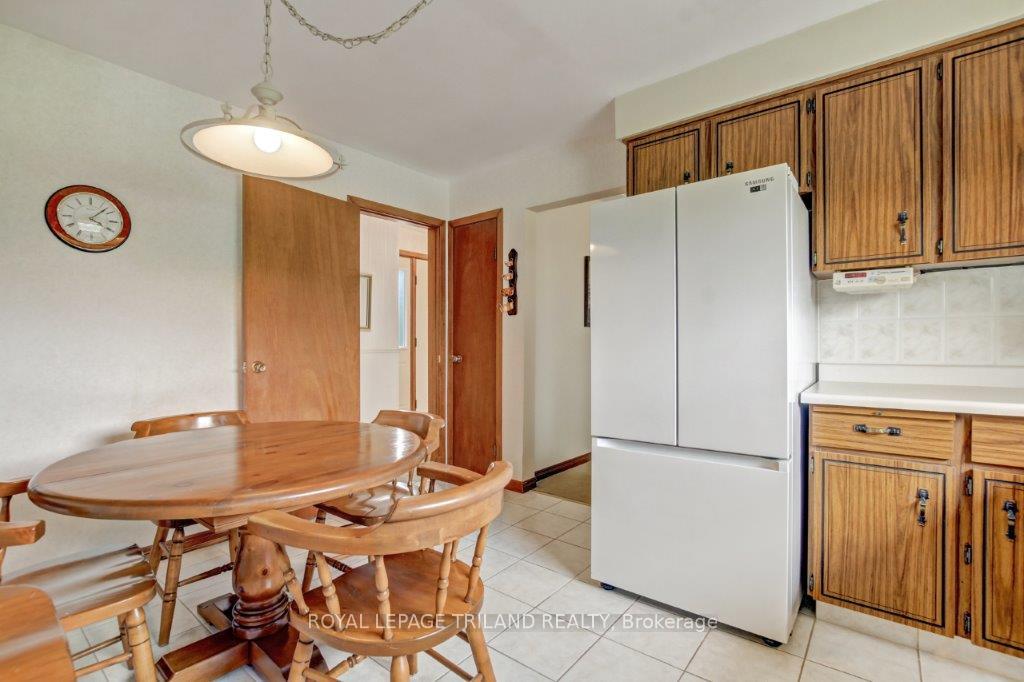 Photo 15 of 10179 Lynhurst Park Drive, Central Elgin, Lynhurst — HOMEH