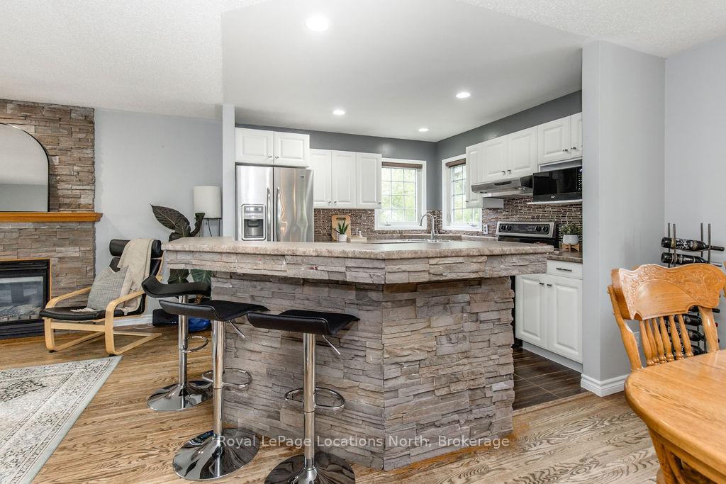 Photo 16 of 21 Robert Avenue, Collingwood — HOMEH