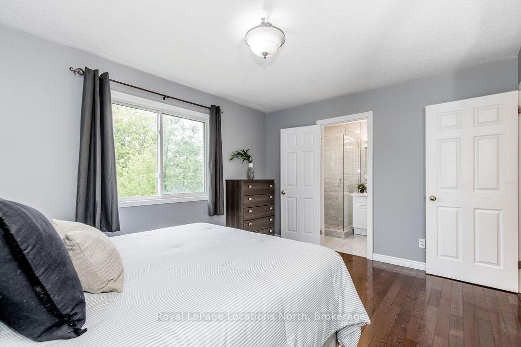 Photo 26 of 21 Robert Avenue, Collingwood — HOMEH