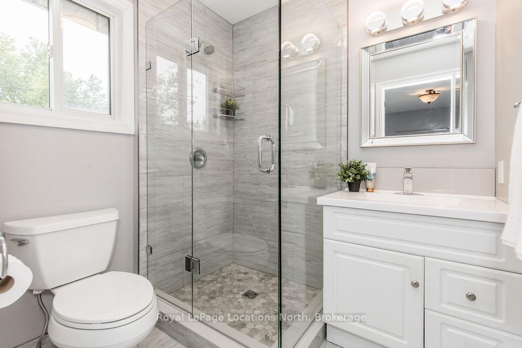 Photo 27 of 21 Robert Avenue, Collingwood — HOMEH