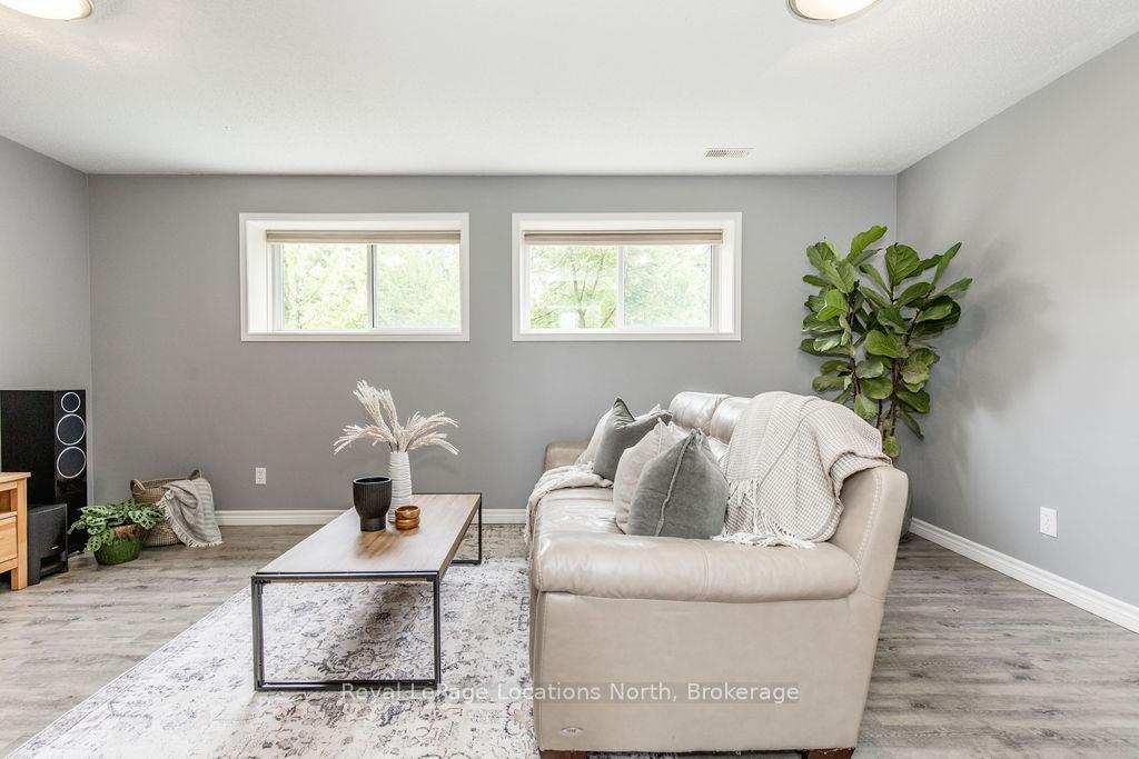 Photo 33 of 21 Robert Avenue, Collingwood — HOMEH