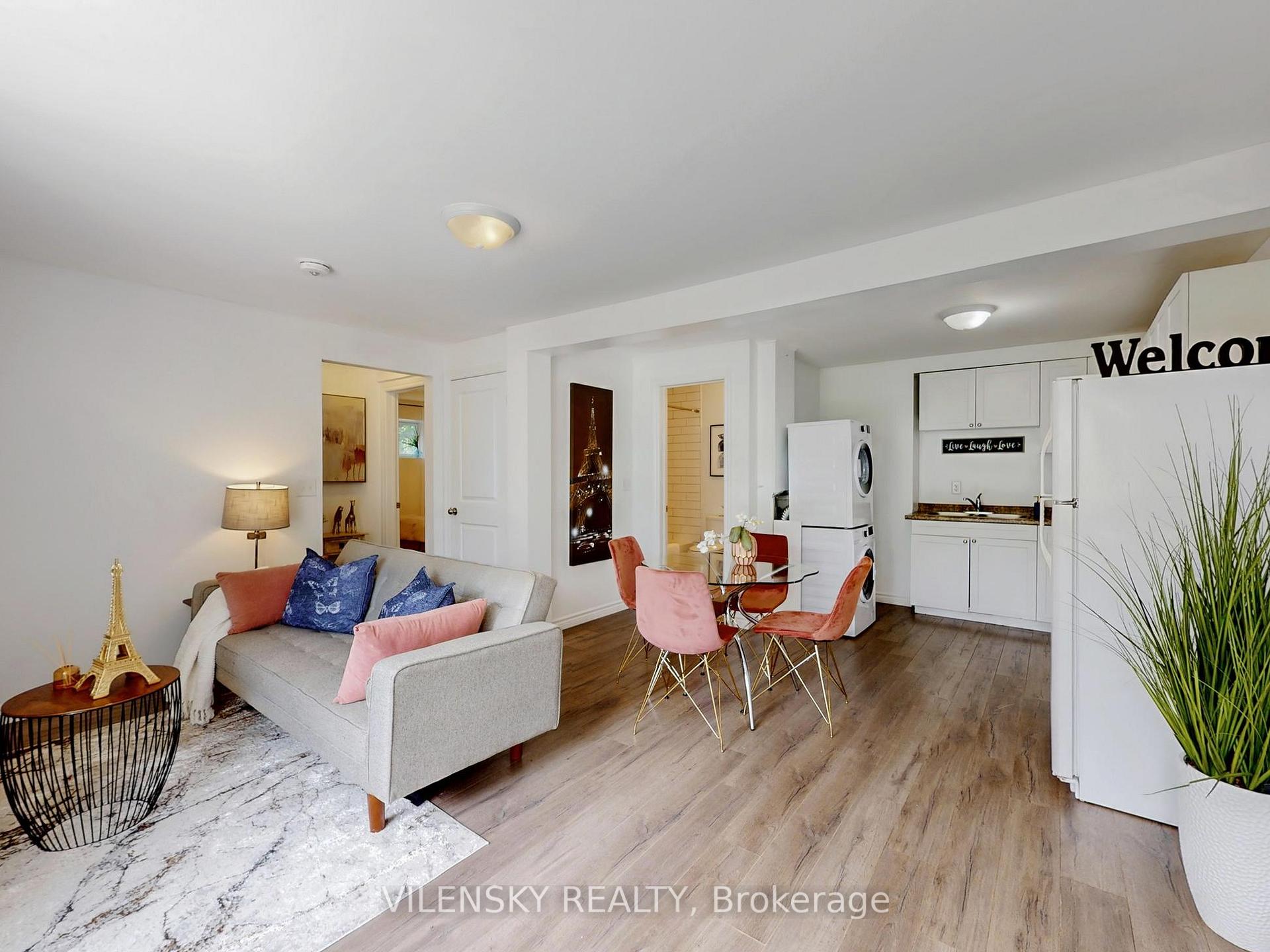 Photo 2 of 113 John Street, Barrie, Sanford — HOMEH