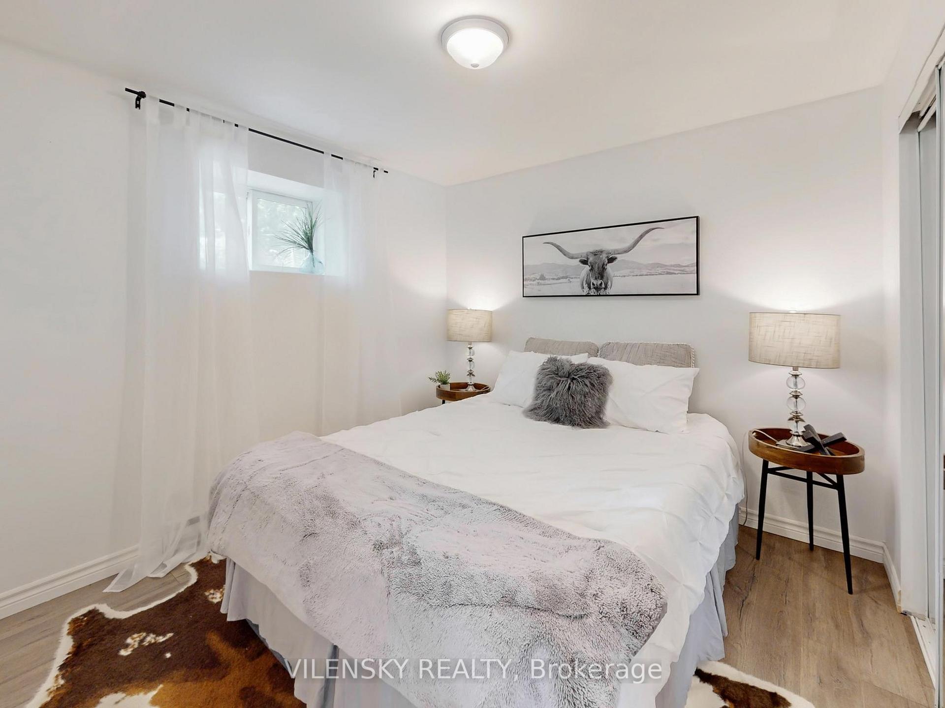 Photo 10 of 113 John Street, Barrie, Sanford — HOMEH