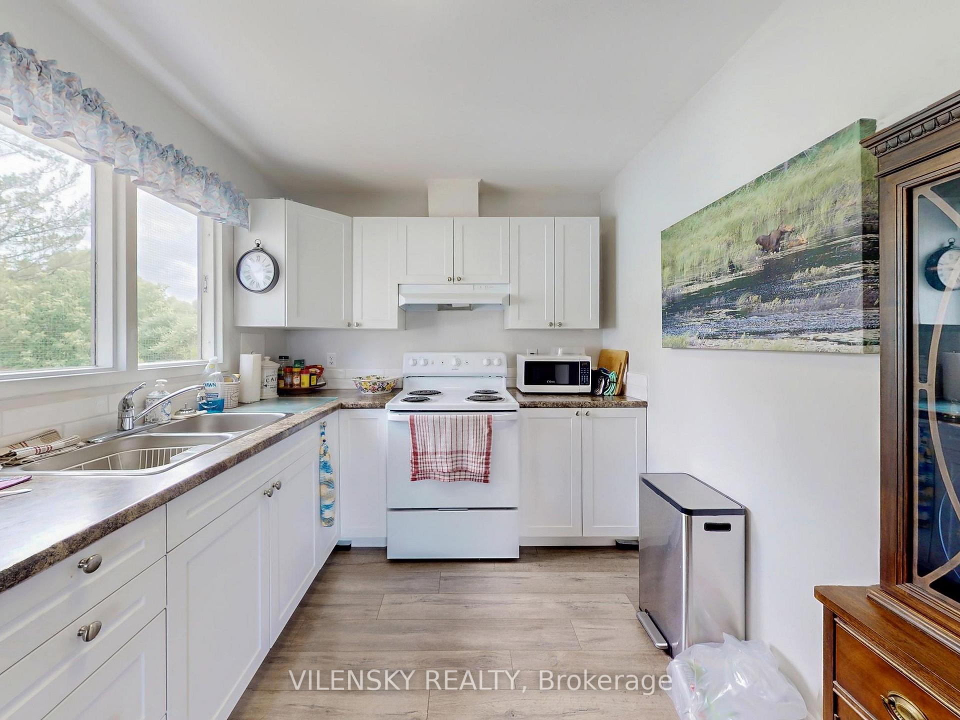 Photo 15 of 113 John Street, Barrie, Sanford — HOMEH