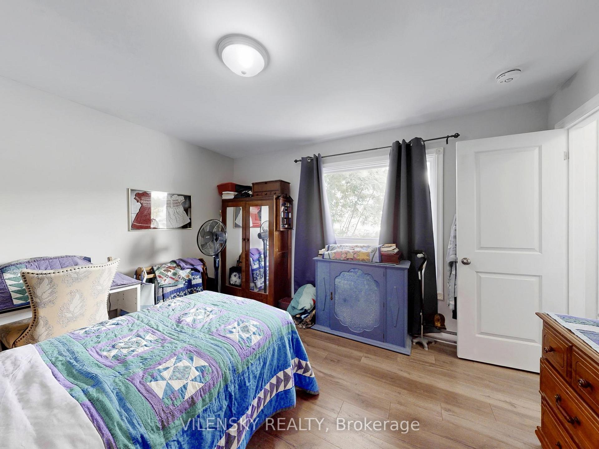 Photo 19 of 113 John Street, Barrie, Sanford — HOMEH