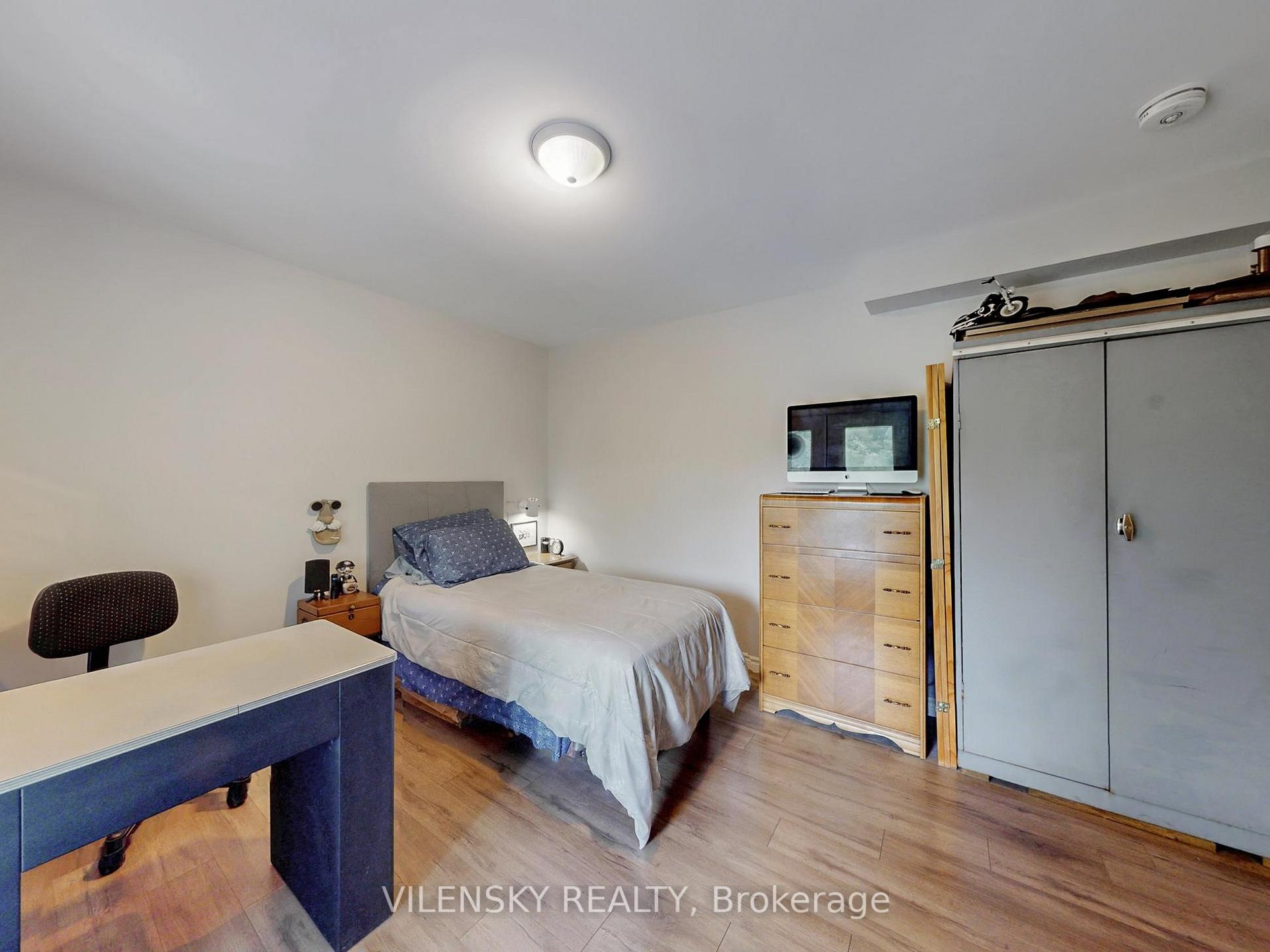 Photo 23 of 113 John Street, Barrie, Sanford — HOMEH