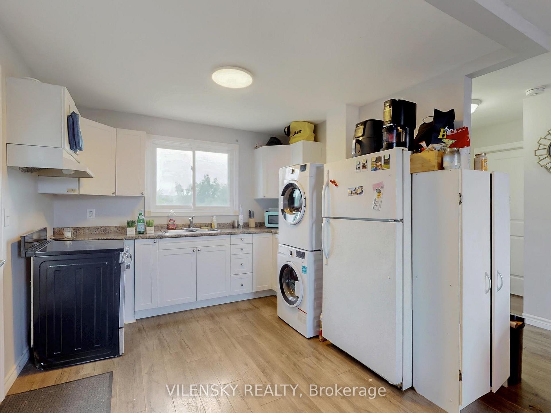 Photo 29 of 113 John Street, Barrie, Sanford — HOMEH