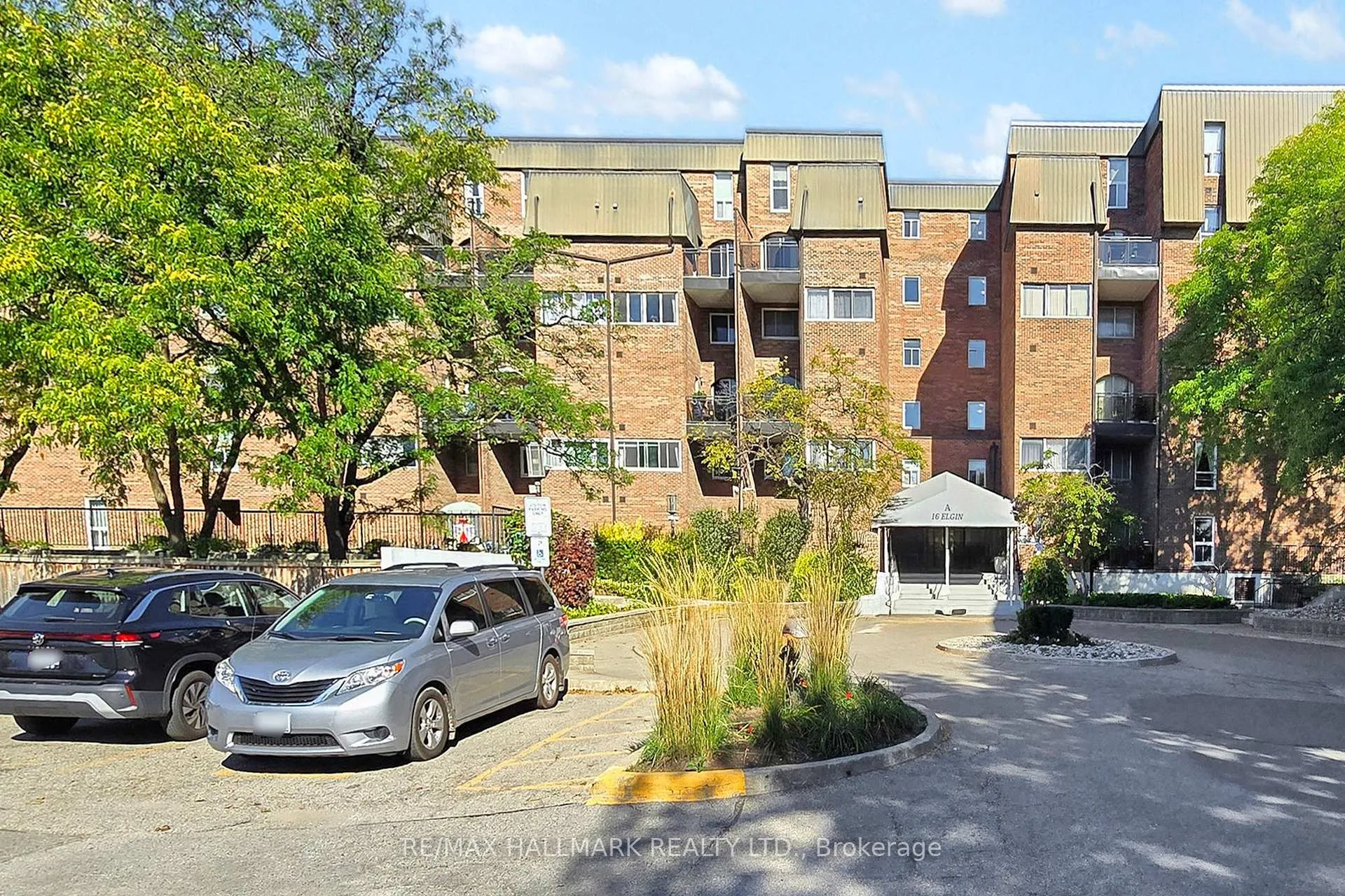 Front of Unit 316, 16 Elgin Street