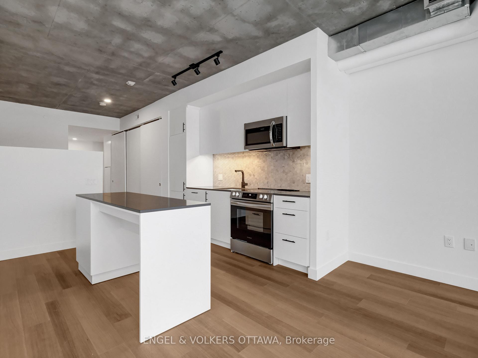 Photo 11 of Unit 613, 10 James Street, Ottawa, Ottawa Centre — HOMEH