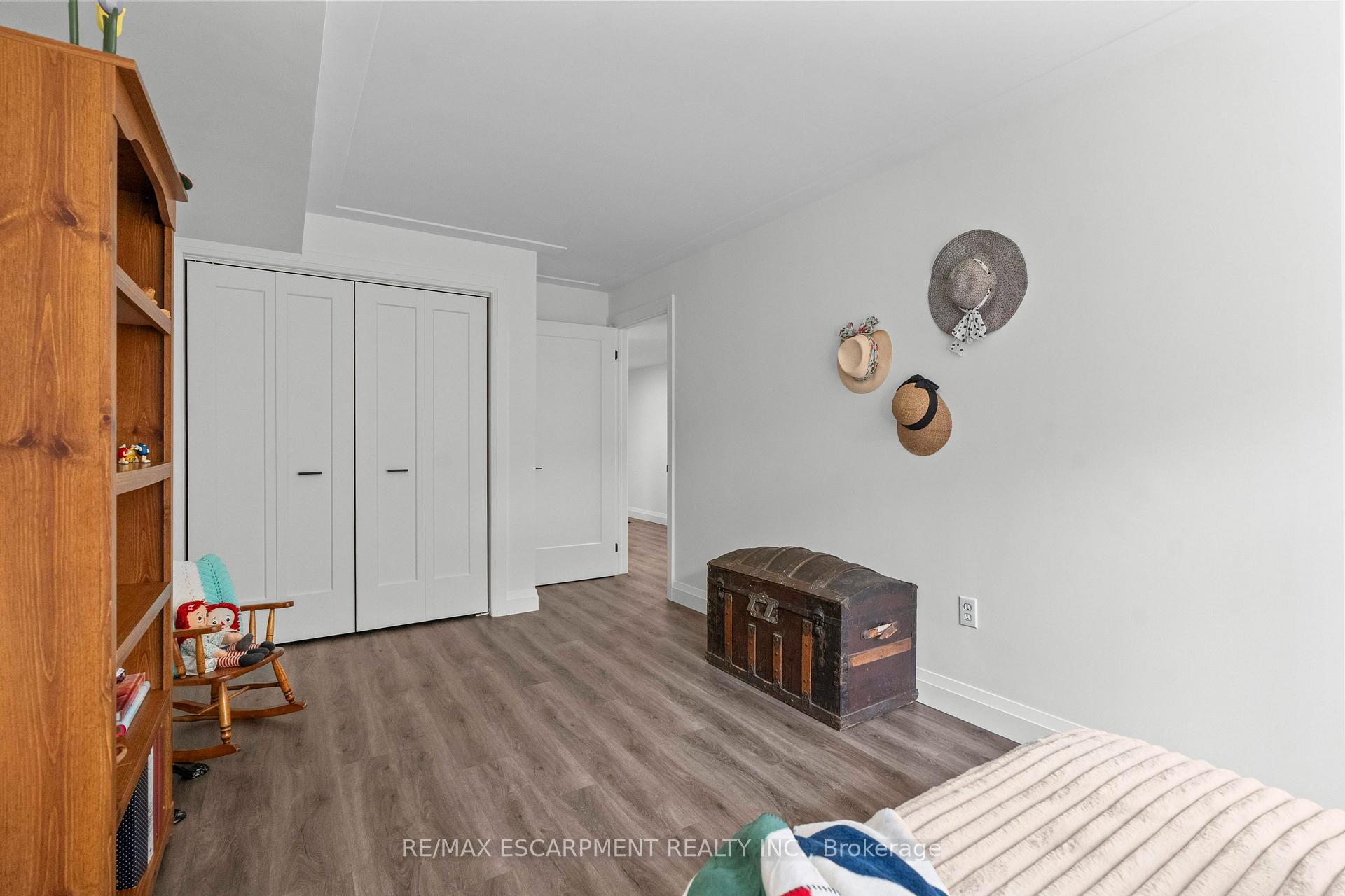 Photo 14 of Unit 101, 216 E Plains Road W, Burlington, Bayview — HOMEH