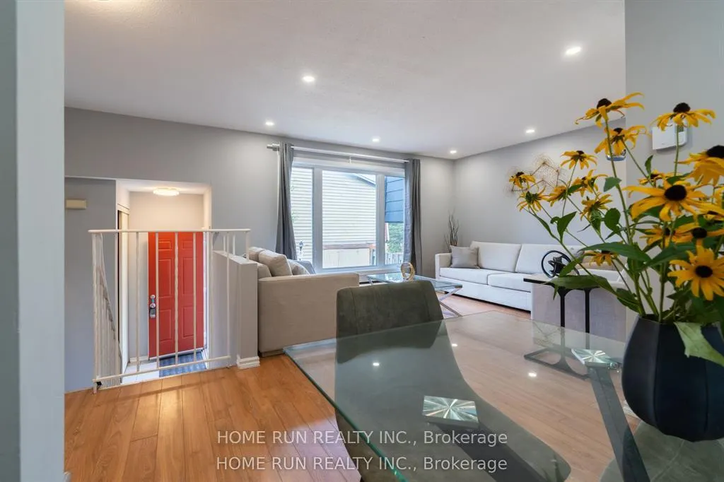 Photo 10 of Unit 22, 2610 Draper Avenue, Ottawa, Redwood Park — HOMEH