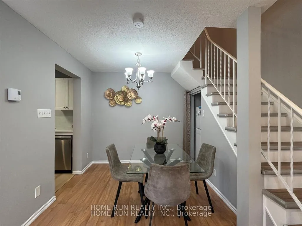 Photo 11 of Unit 22, 2610 Draper Avenue, Ottawa, Redwood Park — HOMEH
