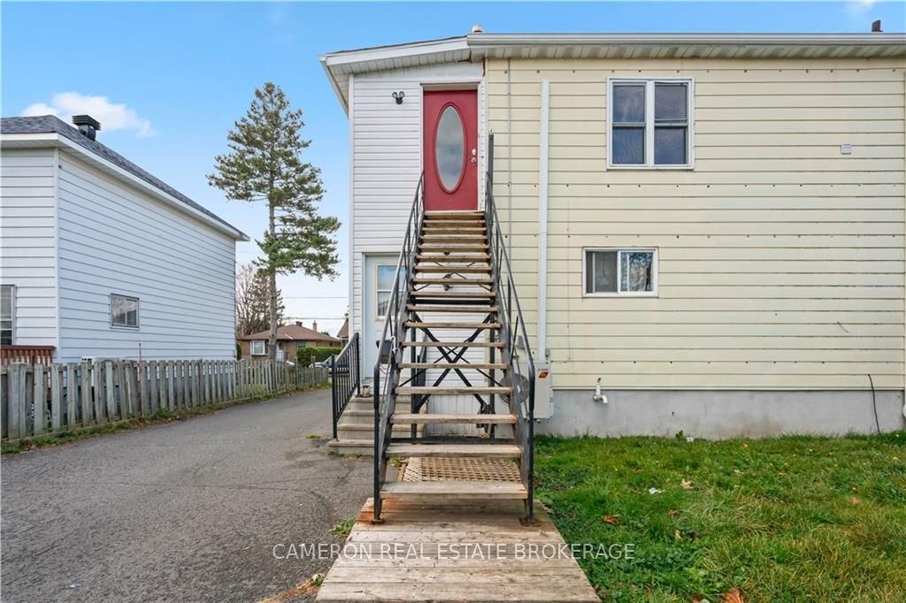 Photo 4 of Unit A, 45 Lefebvre Avenue, Cornwall — HOMEH