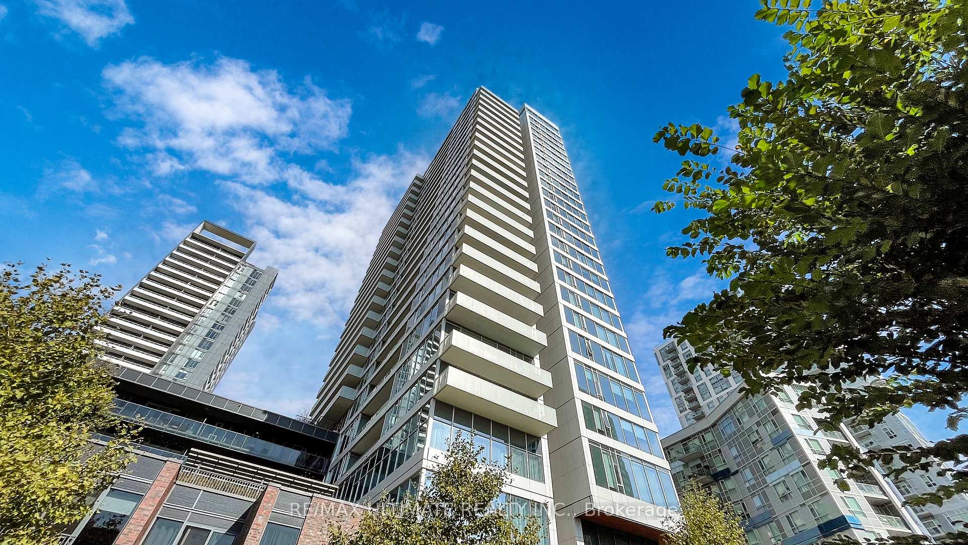 Front of Unit 2203, 20 Tubman Avenue