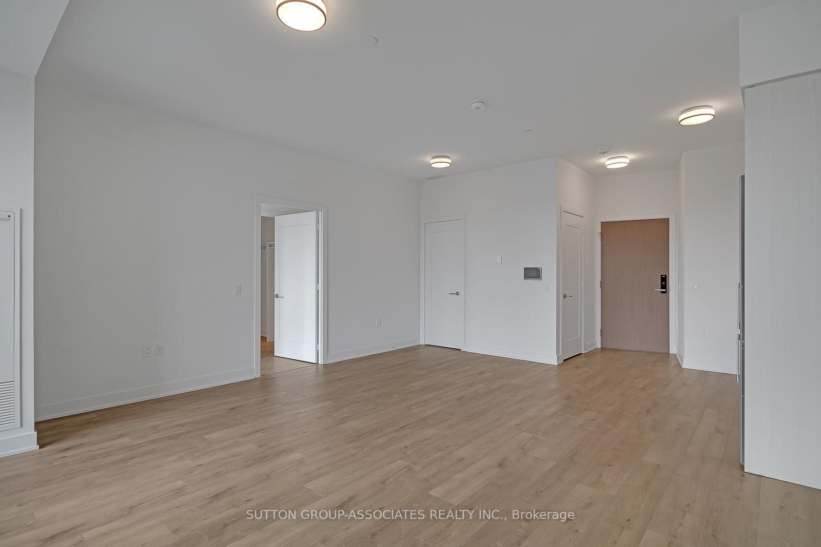 Photo 4 of Unit 327, 585 Bloor Street E, Toronto, North St. James Town — HOMEH