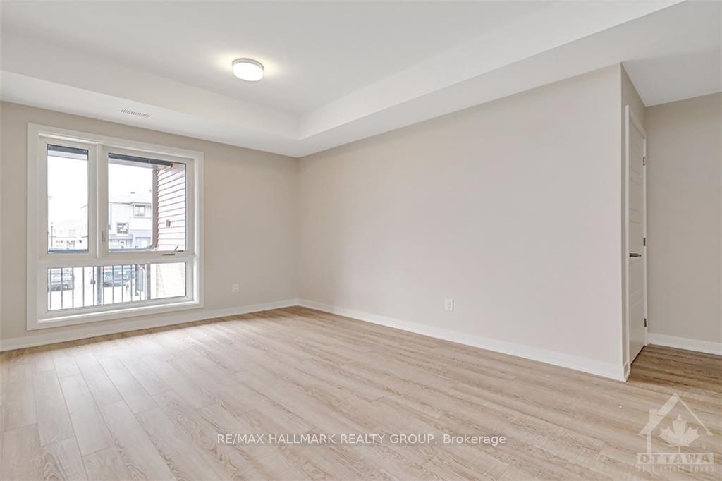 Photo 13 of 506 PARNIAN Private, Ottawa, Barrhaven - Half Moon Bay — HOMEH
