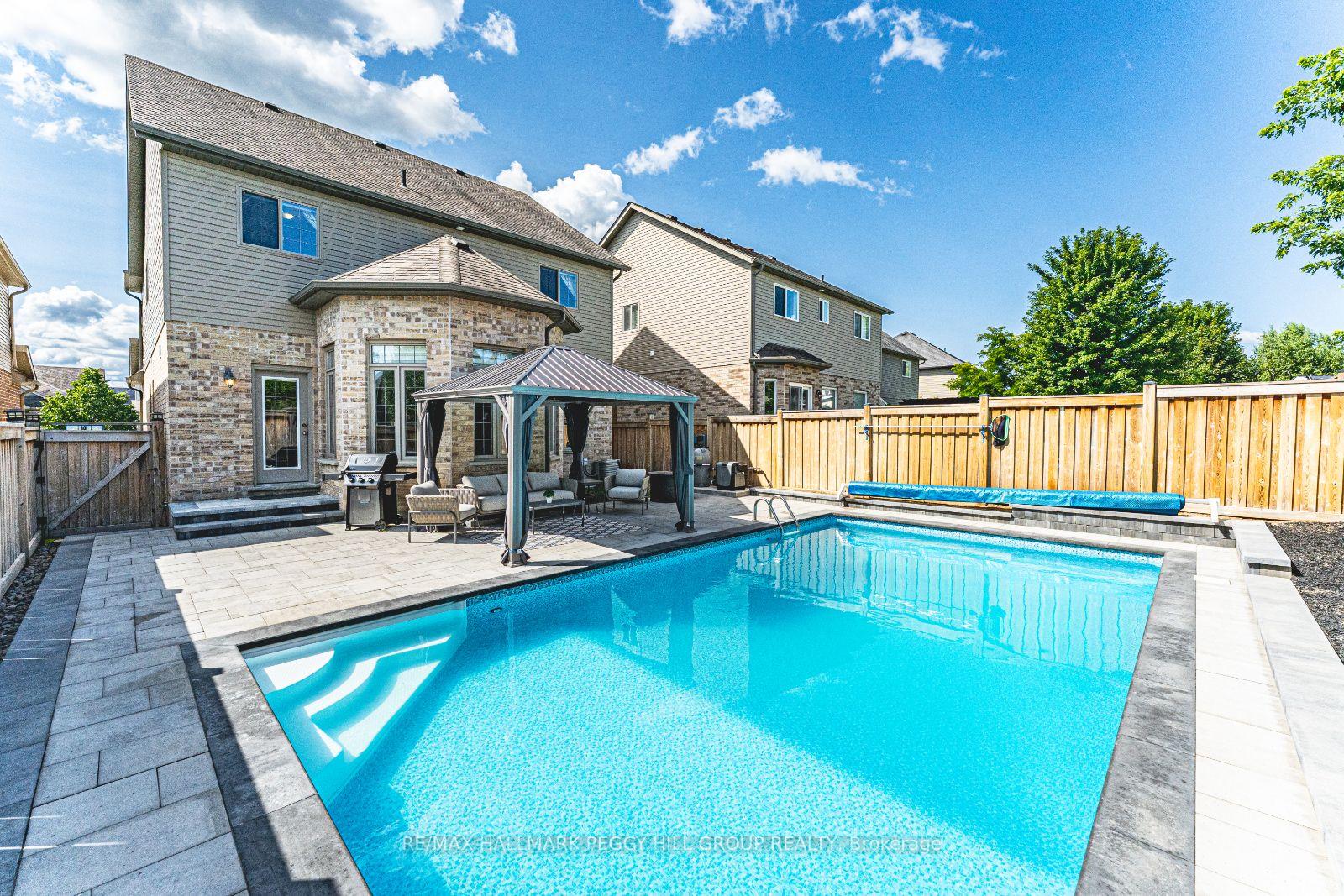 Photo 2 of 14 Arnold Crescent, Essa, Angus — HOMEH
