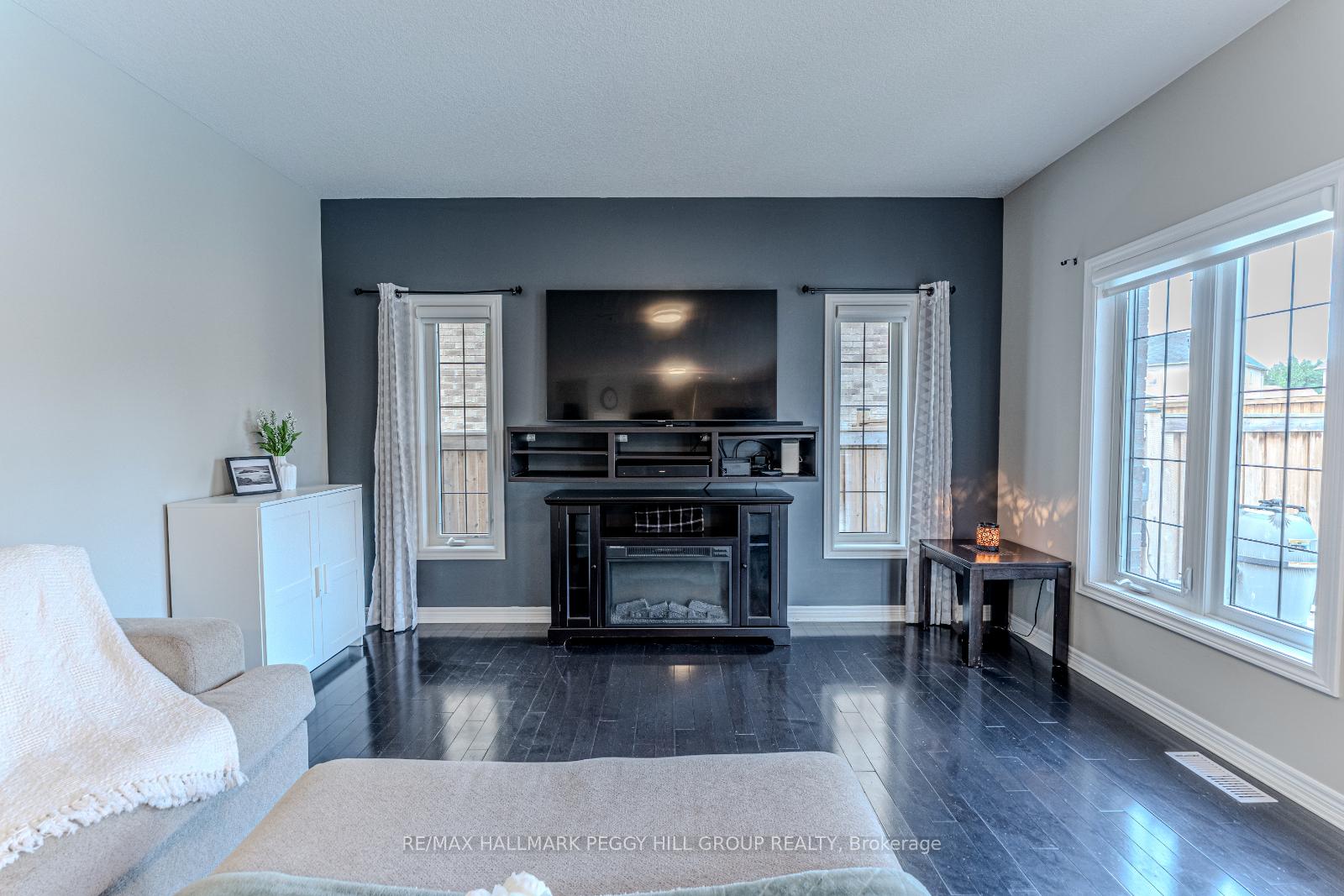 Photo 4 of 14 Arnold Crescent, Essa, Angus — HOMEH