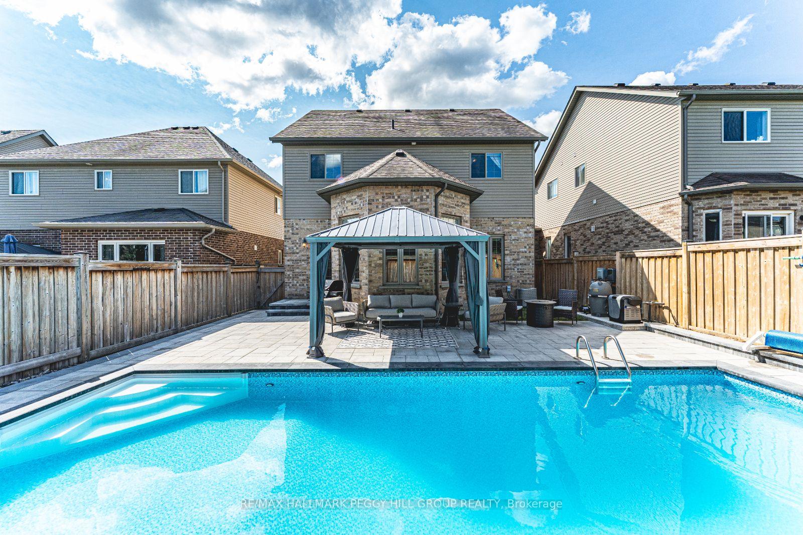 Photo 16 of 14 Arnold Crescent, Essa, Angus — HOMEH