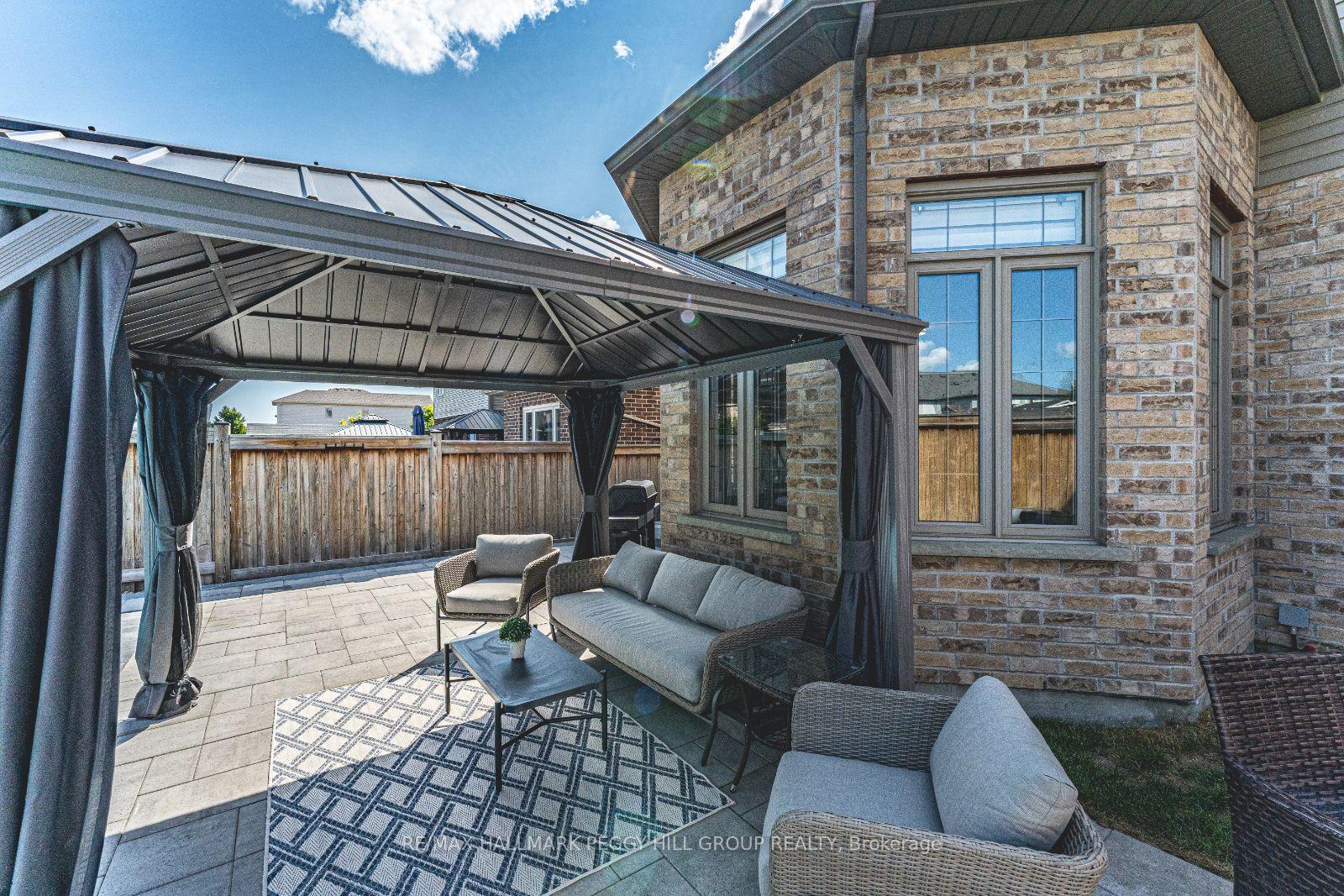 Photo 18 of 14 Arnold Crescent, Essa, Angus — HOMEH