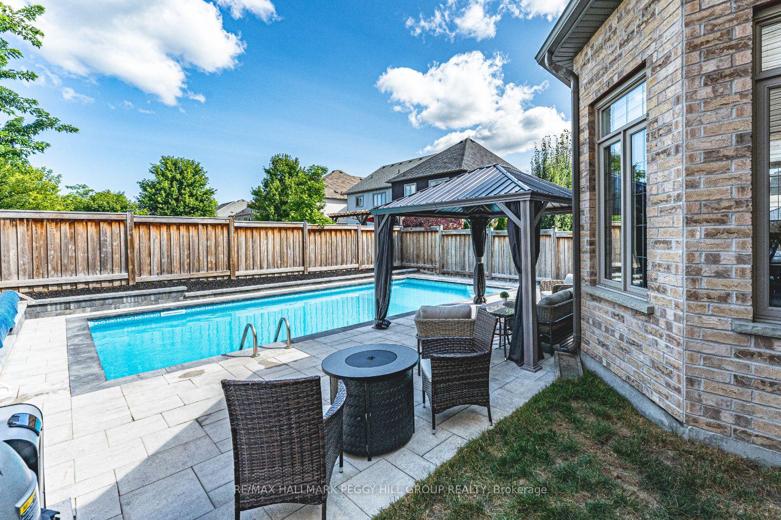 Photo 19 of 14 Arnold Crescent, Essa, Angus — HOMEH
