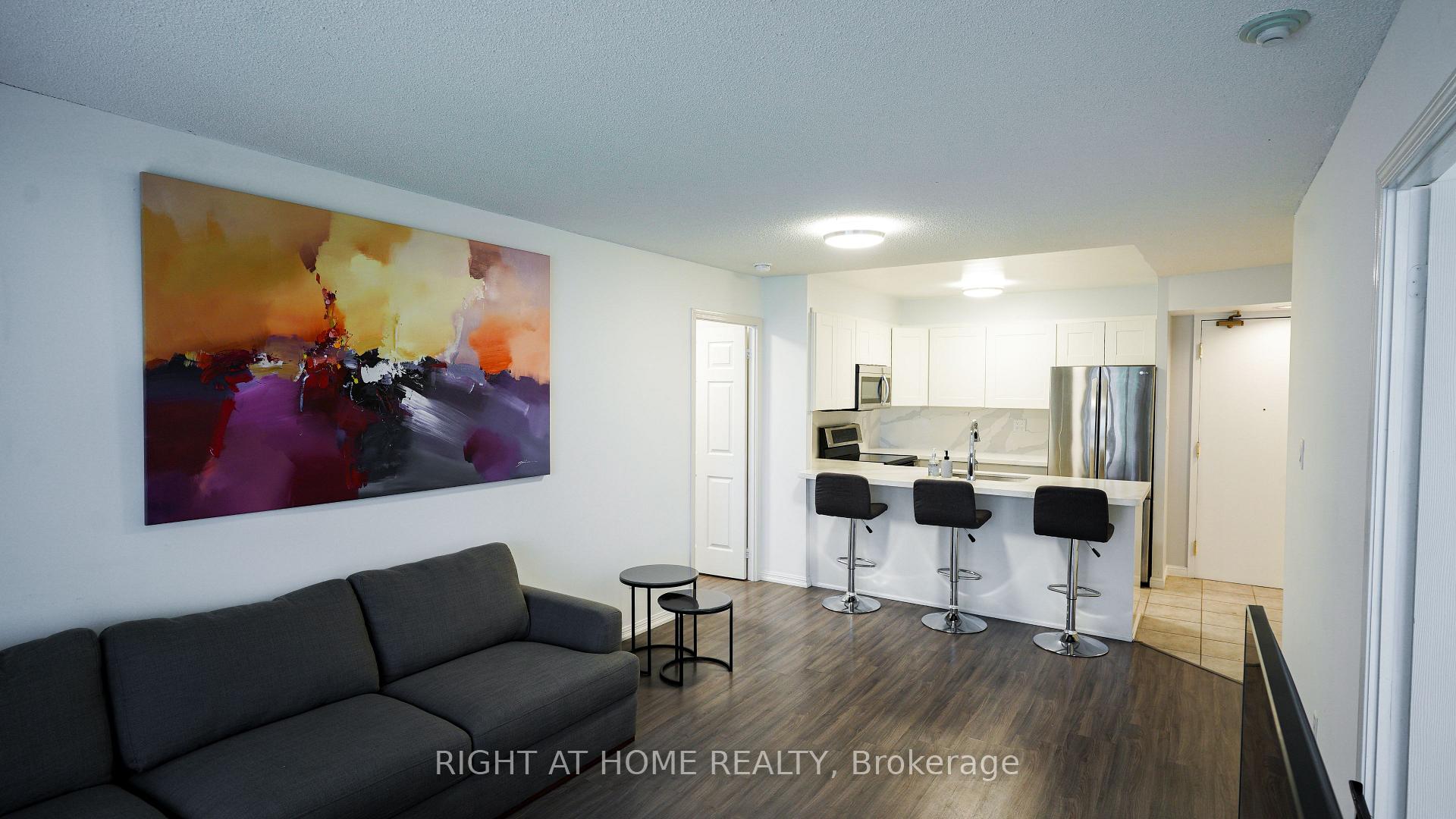 Front of Unit 408, 188 Redpath Avenue