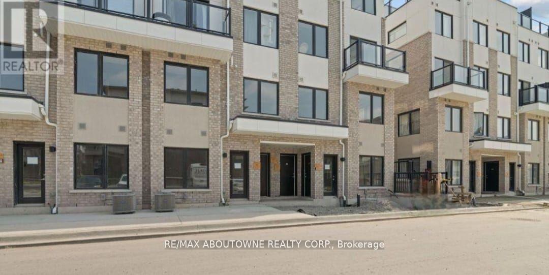Front of Unit 220, 1695 Dersan Street