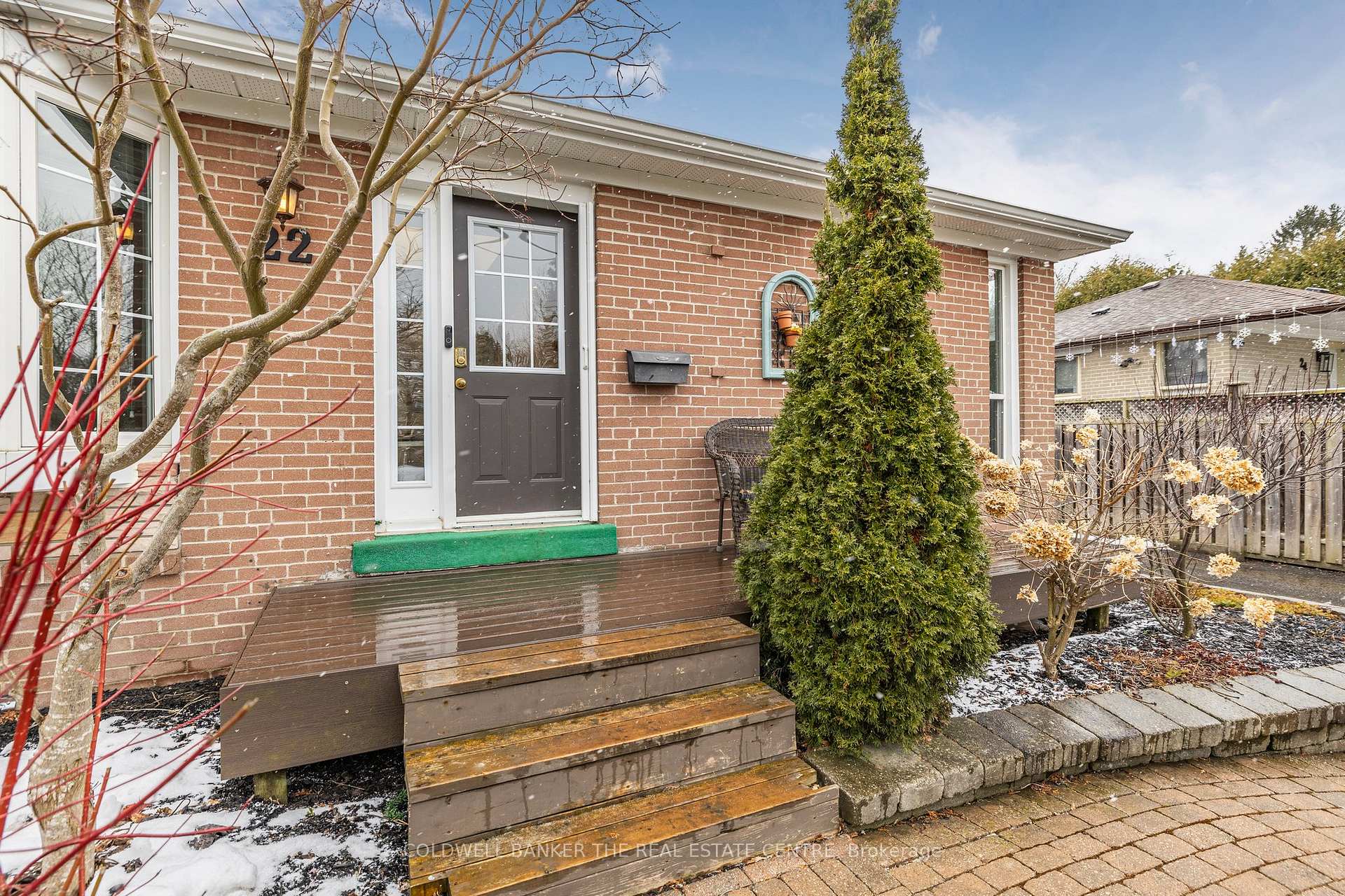 Photo 6 of 22 Stoddart Drive S, Aurora, Aurora Highlands — HOMEH