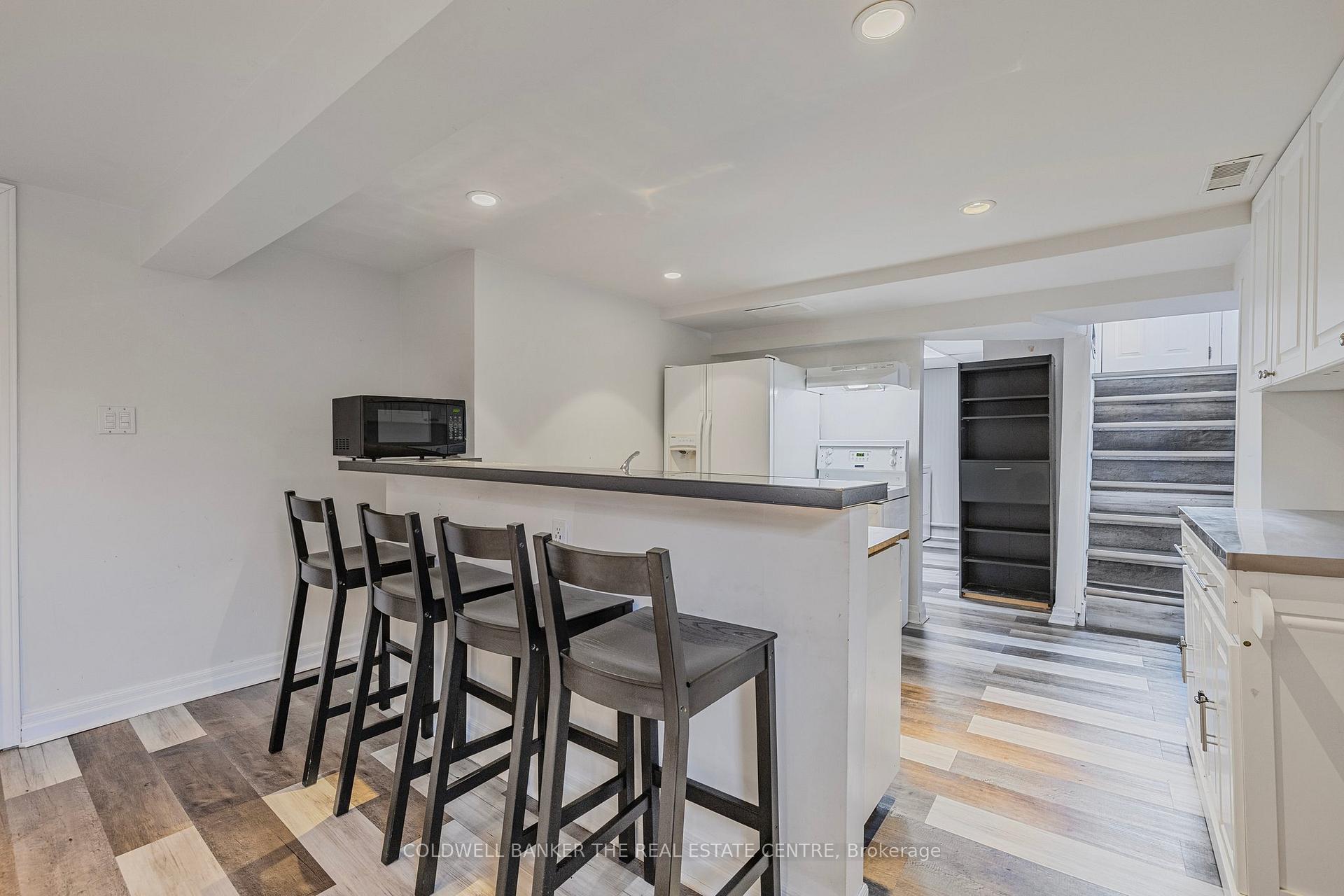Photo 27 of 22 Stoddart Drive S, Aurora, Aurora Highlands — HOMEH