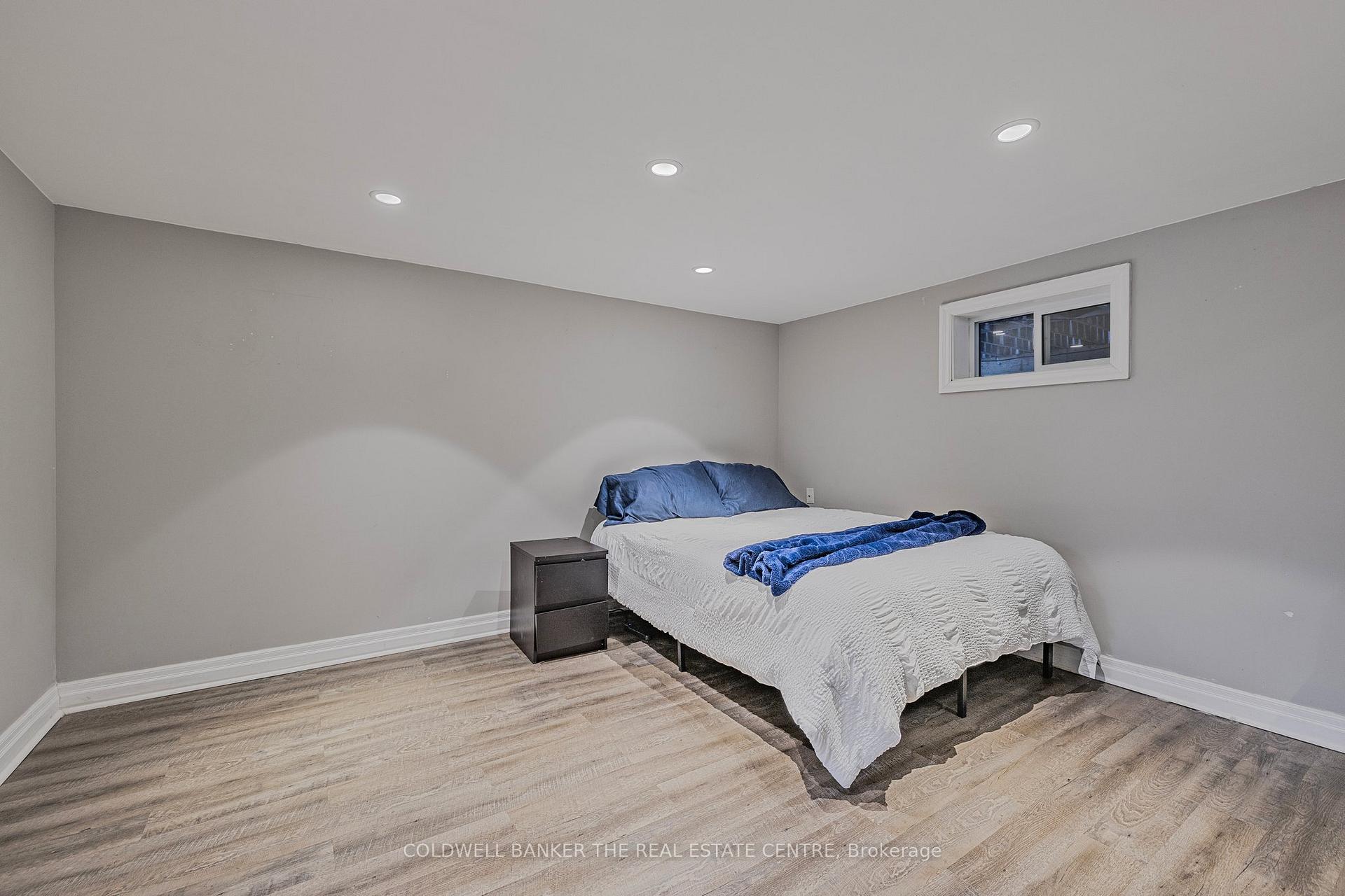 Photo 31 of 22 Stoddart Drive S, Aurora, Aurora Highlands — HOMEH