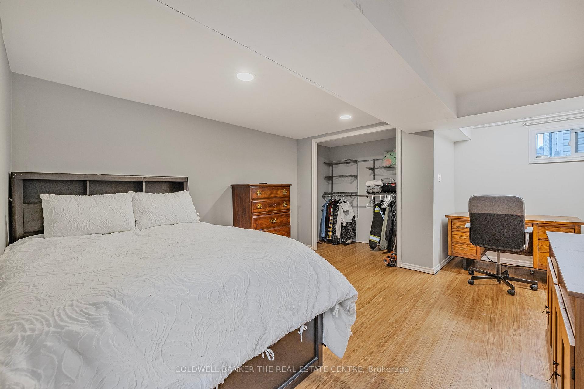 Photo 34 of 22 Stoddart Drive S, Aurora, Aurora Highlands — HOMEH