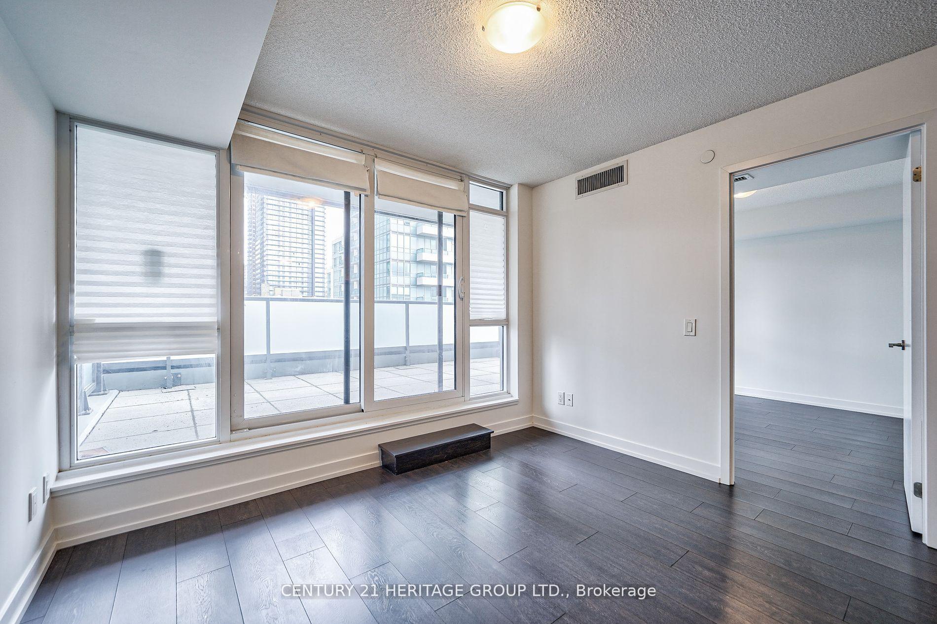 Photo 23 of Unit 804, 125 Redpath Avenue, Toronto, Mount Pleasant West — HOMEH