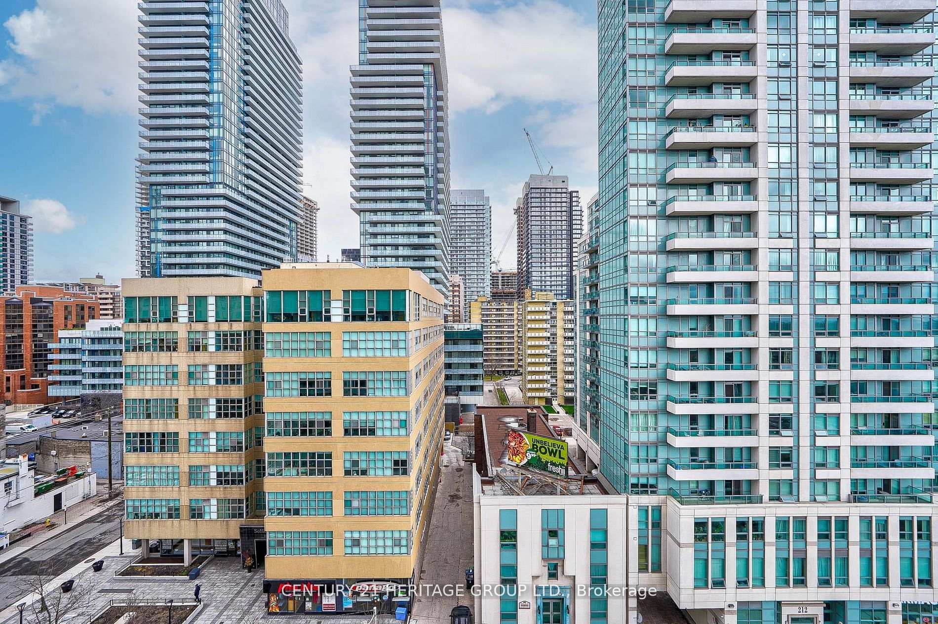 Photo 39 of Unit 804, 125 Redpath Avenue, Toronto, Mount Pleasant West — HOMEH