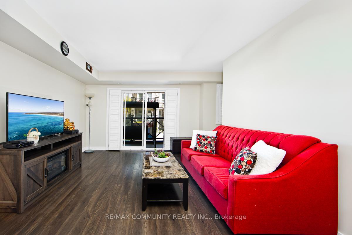 Photo 7 of Unit 922, 2 Blanche Lane, Markham, Cornell — HOMEH