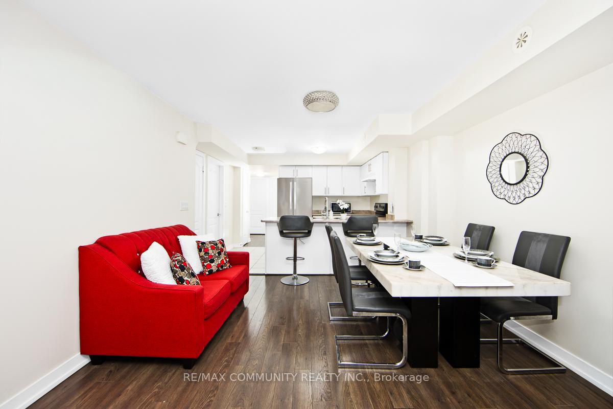 Photo 8 of Unit 922, 2 Blanche Lane, Markham, Cornell — HOMEH