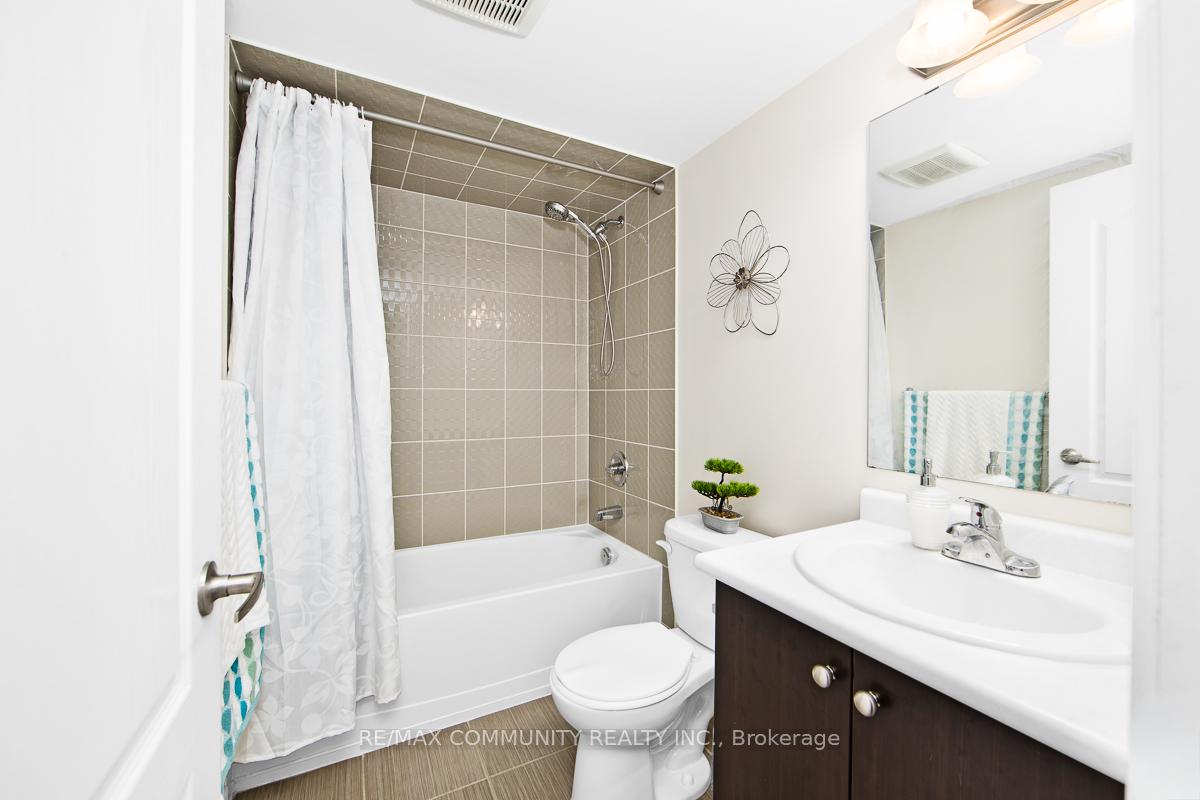 Photo 15 of Unit 922, 2 Blanche Lane, Markham, Cornell — HOMEH