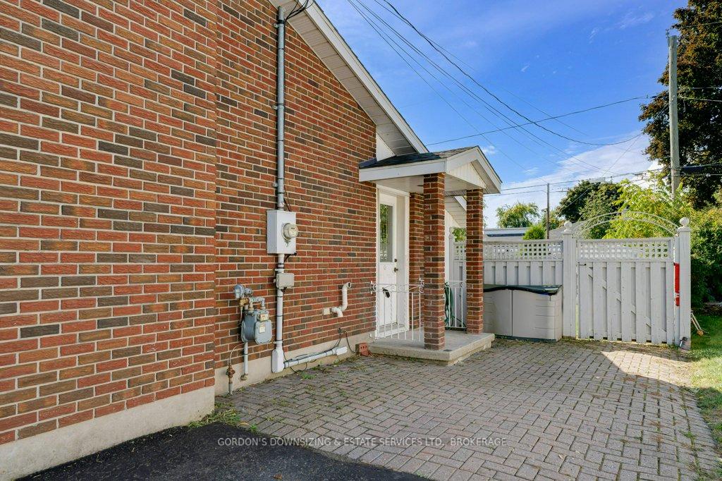 Photo 46 of 170 Elmwood Drive, Gananoque — HOMEH