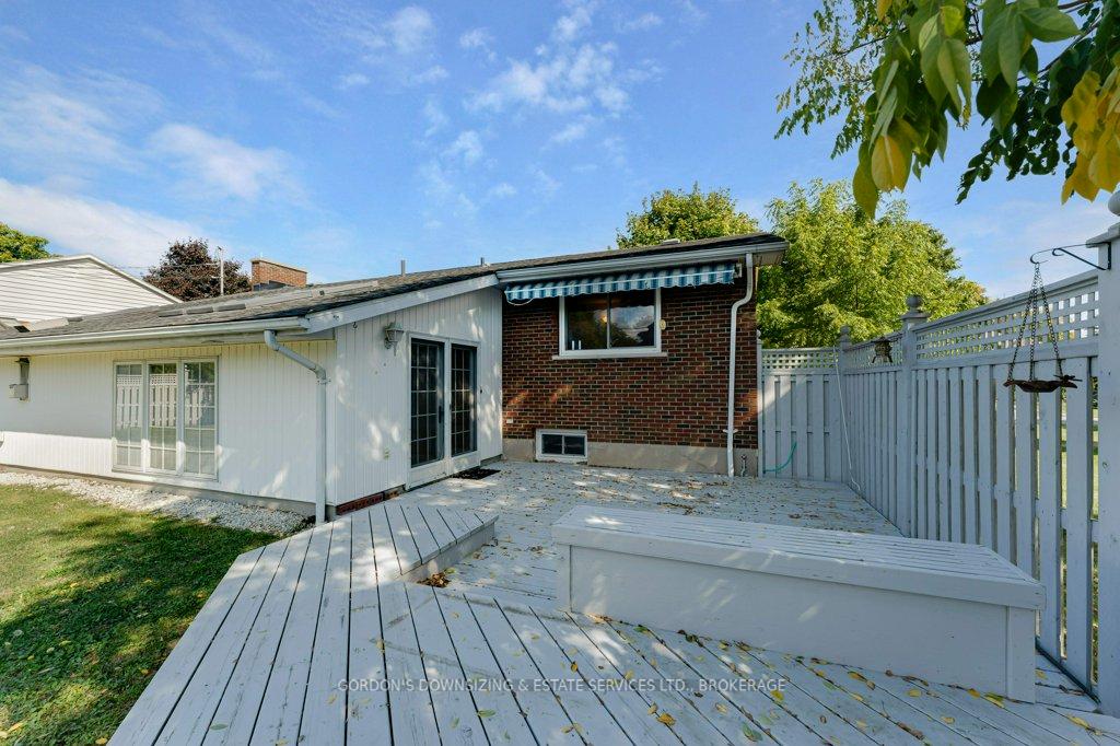 Photo 47 of 170 Elmwood Drive, Gananoque — HOMEH
