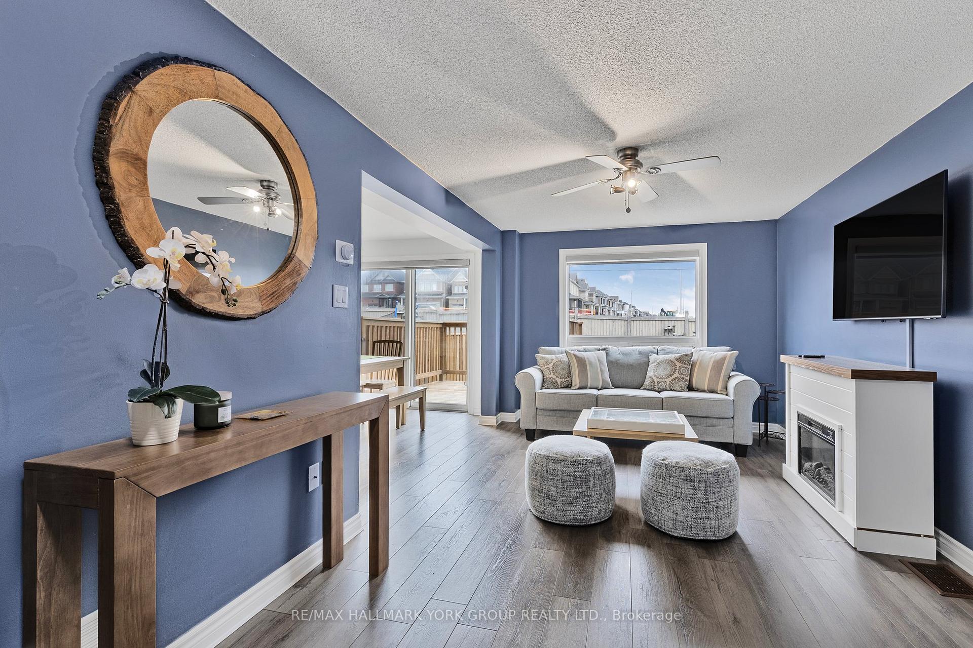 Photo 9 of 117 Nathan Crescent, Barrie, Painswick South — HOMEH