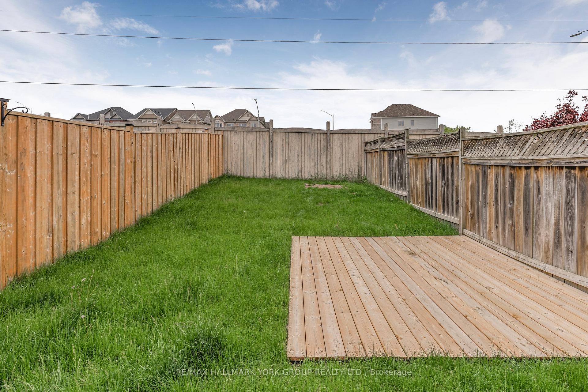 Photo 33 of 117 Nathan Crescent, Barrie, Painswick South — HOMEH