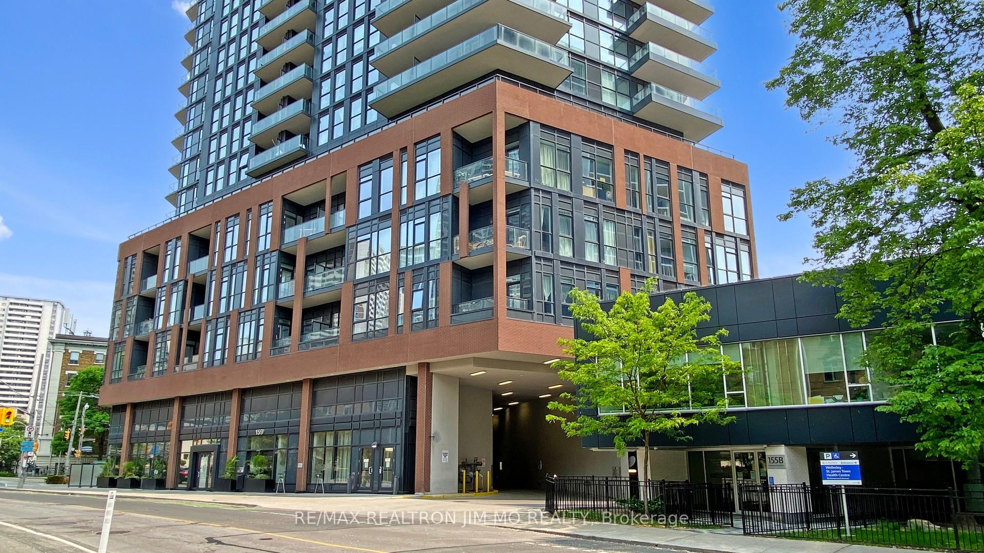 Photo 3 of Unit 401, 159 Wellesley Street E, Toronto, Cabbagetown-South St. James Town — HOMEH