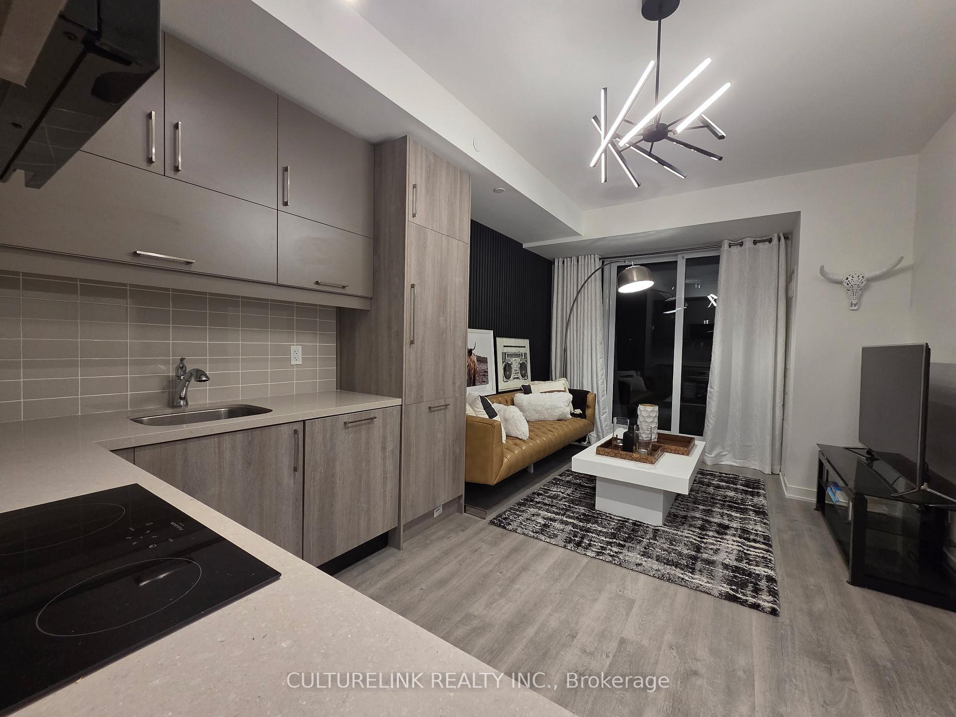 Photo 3 of Unit 1516, 292 Verdale Crossing, Markham, Unionville — HOMEH