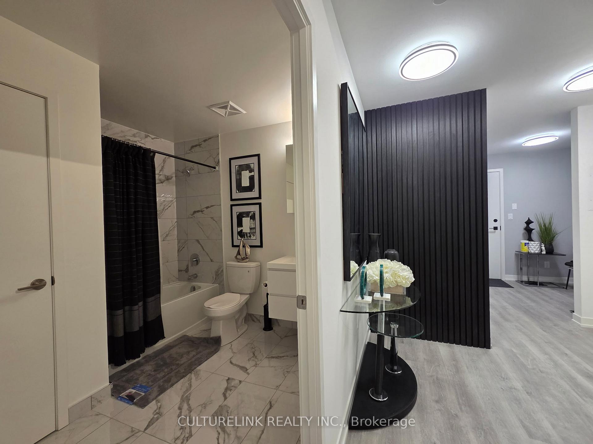 Photo 10 of Unit 1516, 292 Verdale Crossing, Markham, Unionville — HOMEH